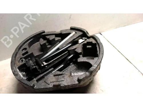 Jack Kit SKODA OCTAVIA II Combi (1Z5) 1.6 TDI | BP25424182C119 