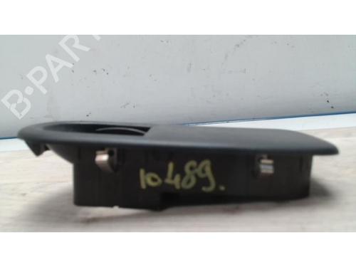 Used Left front window switch RENAULT CLIO III (BR0/1, CR0/1) 1.5 dCi (BR17, CR17) (86 hp) 25418668