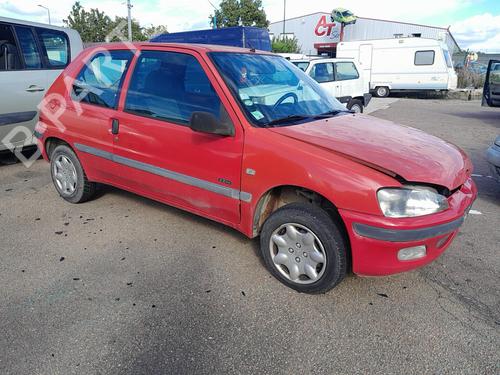 Left front fog light PEUGEOT 106 II (1A_, 1C_) 1.1 i | BP28159291C30 