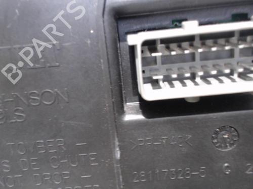 Fuse box VW TOURAN (1T1, 1T2) 1.9 TDI | BP25392898E1