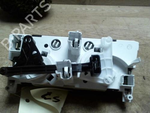 Commande Chauffage CITROËN C3 Picasso (SH_) 1.2 THP 110 (SHHNZ6) (110 hp) 31235788