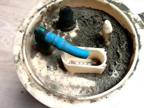 Fuel pump VW GOLF V (1K1) 1.9 TDI | BP26927030M76 