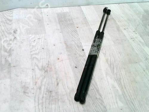 Used Tailgate lift support TOYOTA COROLLA Verso (ZER_, ZZE12_, R1_) 2.2 D-4D (AUR10_, AUR10R) (136 hp) 27671482