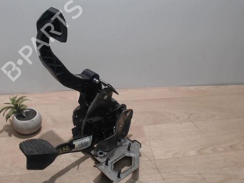 Used Pedal CITROËN DS3 (SA_) 1.6 HDi 115 (114 hp) 25411804
