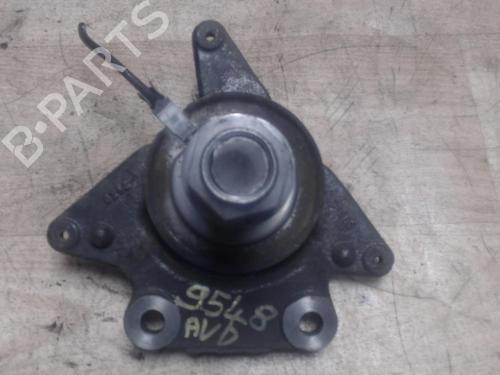 Used Right front steering knuckle RENAULT GRAND SCÉNIC III (JZ0/1_) 1.9 dCi (JZ0J, JZ0N, JZ1K, JZ1S) (131 hp) 31230436