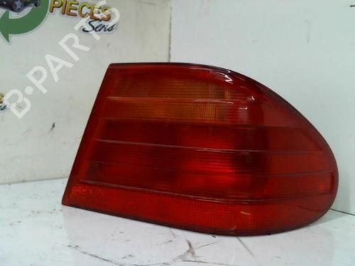 Used Right taillight MERCEDES-BENZ E-CLASS (W210) E 300 D (210.020) (136 hp) 25400950