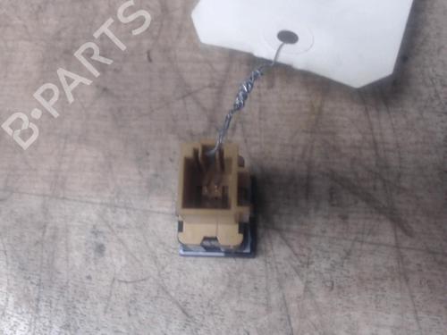 Used Switch VW POLO V (6R1, 6C1) 1.4 TDI (90 hp) 25416167