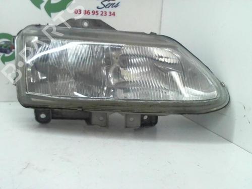 Used Right headlight RENAULT ESPACE III (JE0_) 2.0 (JE0A) (114 hp) 25410040