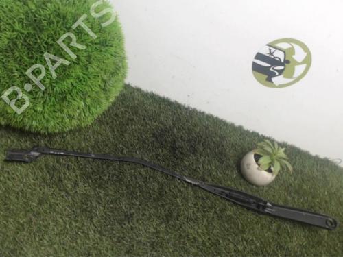 Front windshield wiper arm FORD FIESTA VI (CB1, CCN) 1.25 | BP25393189C143 