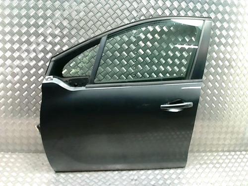 Used Left front door PEUGEOT 208 I (CA_, CC_) 1.6 HDi / BlueHDi 75 (75 hp) 30500539