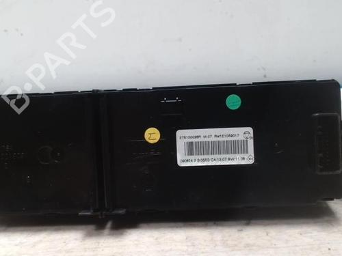 Climate control RENAULT SCÉNIC III (JZ0/1_) 1.9 dCi (JZ0J, JZ1J, JZ1K, JZ1S) | BP25420912I5