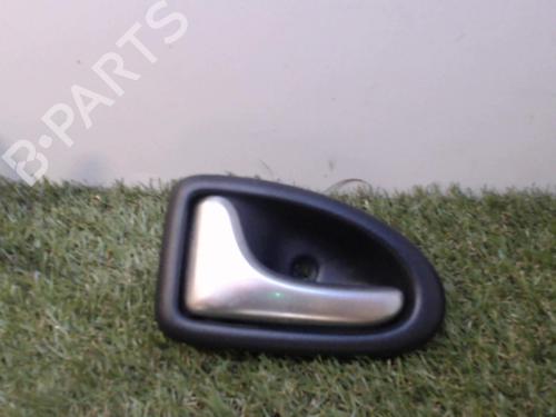Used Rear left interior door handle RENAULT CLIO II (BB_, CB_) 1.5 dCi (B/CB08) (82 hp) 25395819