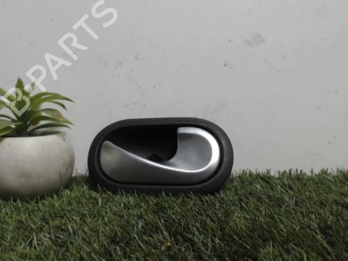 Used Front right interior door handle RENAULT SCÉNIC II (JM0/1_) 1.9 dCi (JM0G, JM12, JM1G, JM2C) (120 hp) 25394131