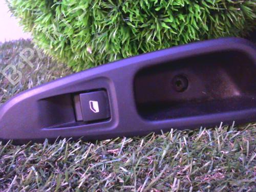 Used Left rear window switch Left rear window switch PEUGEOT 308 I (4A_, 4C_) 1.6 HDi (92 hp) 25395847 25395847