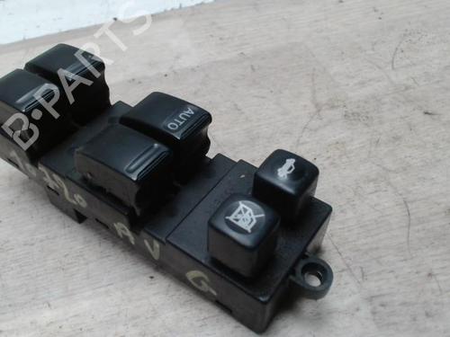Used Left front window switch NISSAN PRIMERA Hatchback (P12) 2.2 Di (126 hp) 25420911