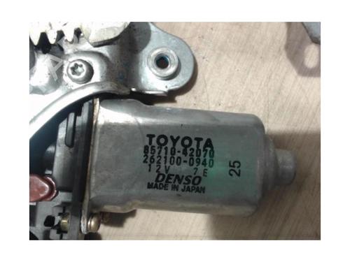 Front right window mechanism TOYOTA RAV 4 II (_A2_) 2.0 D 4WD (CLA20_, CLA21_, CLA20R, CLA21R) | BP25387854C23 
