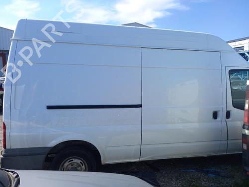 Zderzak przedni FORD TRANSIT Van (FA_ _) 2.2 TDCi | BP30957943C7