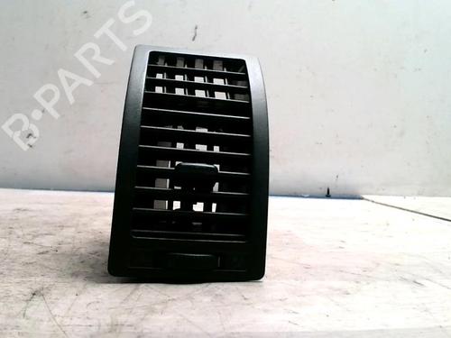 Used Air vent VW POLO IV (9N_, 9A_) 1.4 TDI (80 hp) 25424424