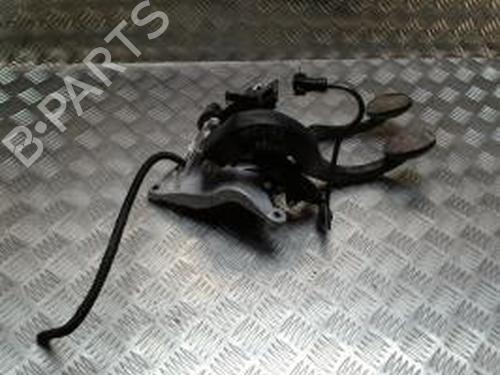 Pedal MINI MINI (R50, R53) Cooper (116 hp) 25886302