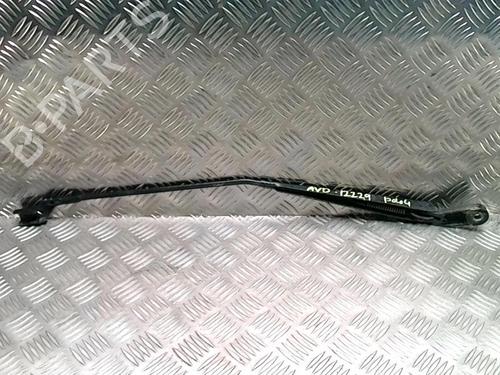 Used Front windshield wiper arm VW POLO IV (9N_, 9A_) 1.4 16V (75 hp) 31238977