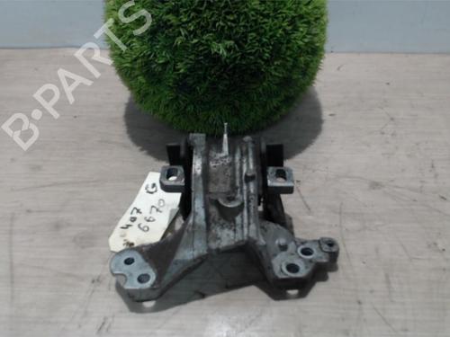 Engine mount PEUGEOT 407 SW (6E_, 6D_) 2.0 HDi 135 | BP25408482M89