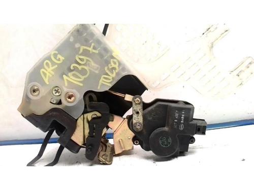 Rear left lock HYUNDAI TUCSON (JM) 2.0 CRDi | BP25418923C100 