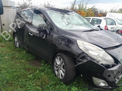 Front left panel RENAULT GRAND SCÉNIC III (JZ0/1_) 2.0 dCi (JZ0L) | BP28055113C58 
