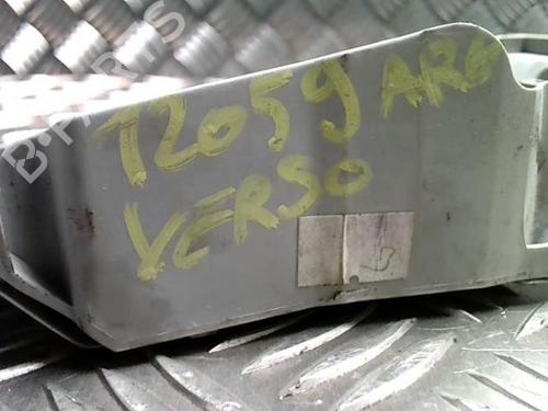 Licence plate light TOYOTA COROLLA Verso (ZER_, ZZE12_, R1_) 2.2 D-4D (AUR10_, AUR10R) | BP25730758I40