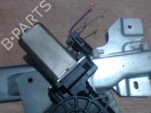 Used Front right window mechanism DACIA SANDERO 1.4 MPI LPG (72 hp) 25384897