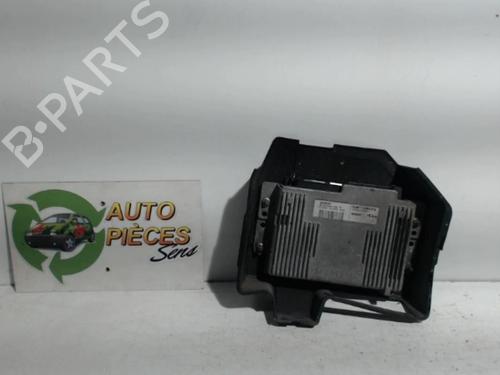Centralita RENAULT SCÉNIC I MPV (JA0/1_, FA0_) 1.6 (JA00, JA16, JA15, JA19, JA1V, JA2B, JA2C, JA0B,... (107 hp) 25441888