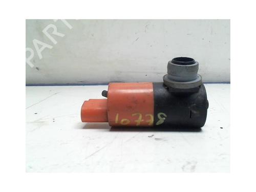 Ruitensproeierpomp TOYOTA YARIS (_P9_) 1.4 D-4D (NLP90_, NLP90R) (90 hp) 25417548