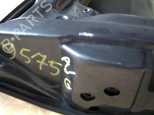 Used Left front door SKODA SUPERB I (3U4) 2.0 TDI (140 hp) 31232861