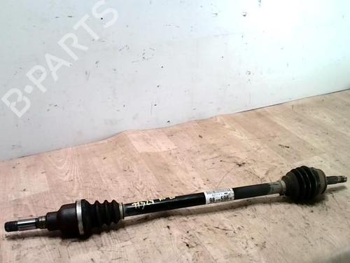 Used Left front driveshaft PEUGEOT 208 I (CA_, CC_) 1.2 VTI 82 (82 hp) 31221177