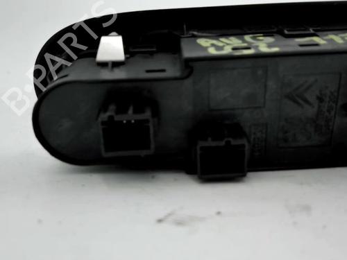 Left front window switch OPEL MERIVA A MPV (X03) 1.6 (E75) | BP26646244I27 