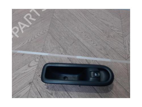 Right front window switch RENAULT TWINGO II (CN0_) 1.2 16V (CN0K, CN0V, CN0A) | BP25388699I26 