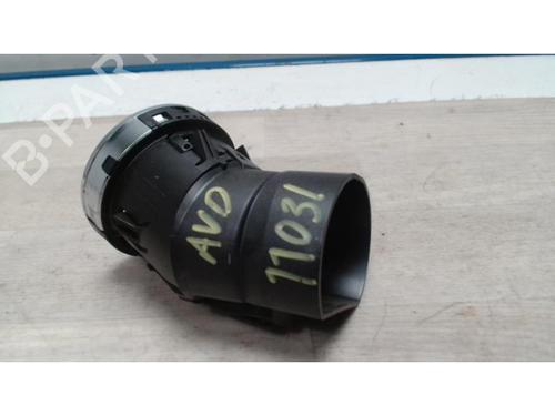 Air vent PEUGEOT 5008 (0U_, 0E_) 1.6 HDi | BP25420024I21