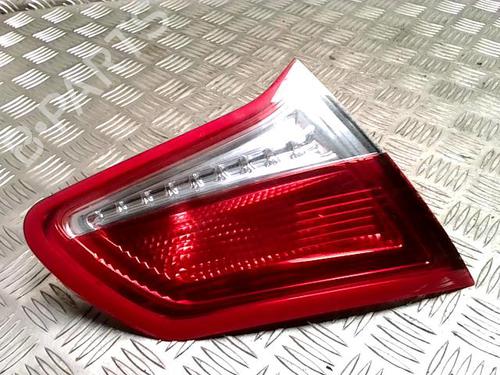 Farolim esquerdo pára-choques traseiro CITROËN C4 II (NC_) 2.0 HDi / BlueHDi 150 (150 hp) 31223808