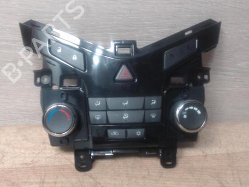 Climate control CHEVROLET CRUZE (J300) 2.0 CDI | BP29392553I5