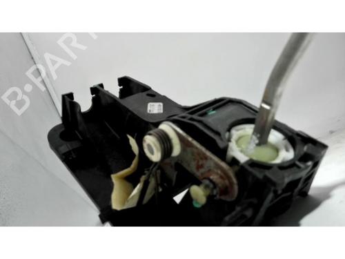 Gear lever CITROËN C4 Coupe (LA_) 1.6 HDi | BP25431046M90 