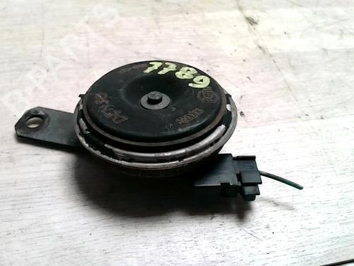 horn-toyota-yaris-verso-_p2_-1999-2000-2001-2002-2003-2004-2005-25422871 main image