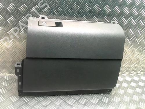 Used Glove box VW TOURAN (1T3) 1.6 TDI (105 hp) 26380662