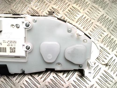 Instrument cluster PEUGEOT 208 I (CA_, CC_) 1.6 HDi | BP31257393C47 