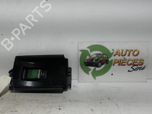 Used Heater resistor VW LUPO I (6X1, 6E1) 1.0 (50 hp) 25398951
