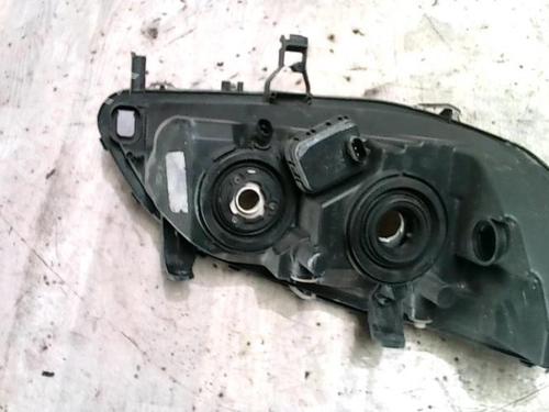Right headlight OPEL ZAFIRA A MPV (T98) 1.6 16V (F75) | BP26546579C29 