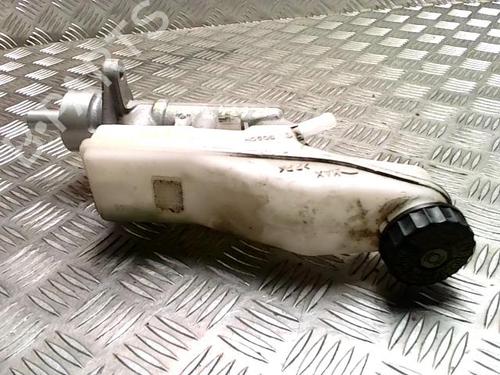 Hovedbremsecylinder Hovedbremsecylinder TOYOTA COROLLA Verso (ZER_, ZZE12_, R1_) 2.2 D-4D (AUR10_, AUR10R) (136 hp) 36767998 36767998