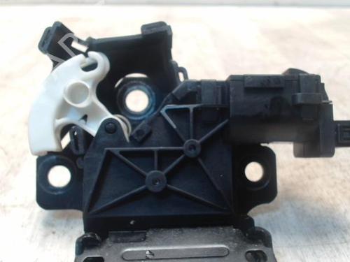 Used Tailgate lock AUDI A3 Sportback (8PA) 1.9 TDI (105 hp) 31220962
