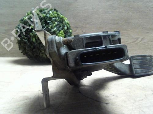 Pedal SUZUKI SWIFT III (MZ, EZ) 1.3 DDiS (RS413D) (75 hp) 31232945