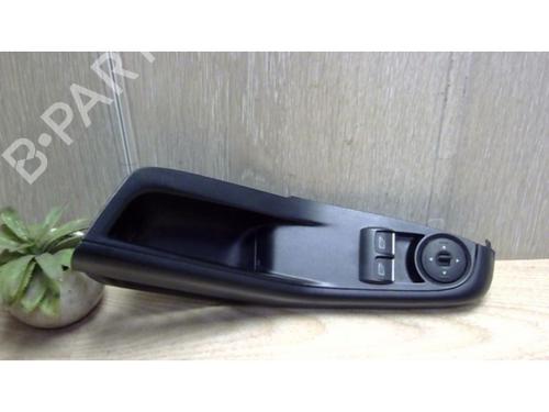 Used Left front window switch FORD FIESTA VI Van 1.6 TDCi (95 hp) 25383199