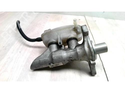 Brake master cylinder RENAULT SCÉNIC III (JZ0/1_) 1.5 dCi | BP25428132M77 
