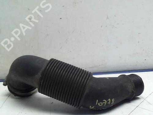 Used Pipe TOYOTA YARIS (_P9_) 1.4 D-4D (NLP90_, NLP90R) (90 hp) 25417698